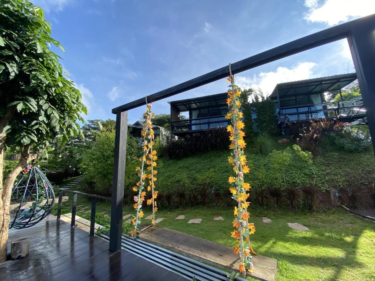 The Owl Khaokho Bed & Breakfast Khao Kho Exterior photo