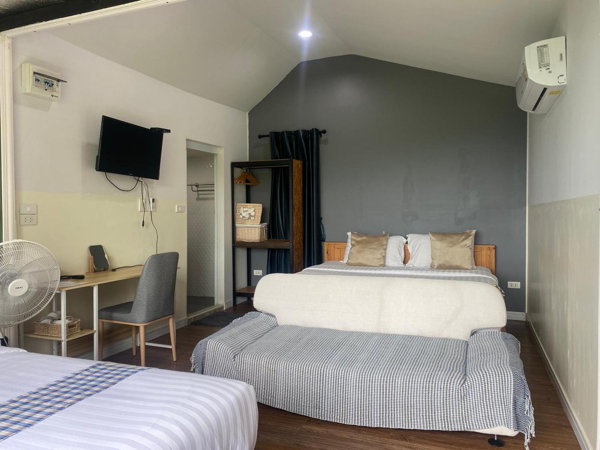 The Owl Khaokho Bed & Breakfast Khao Kho Exterior photo