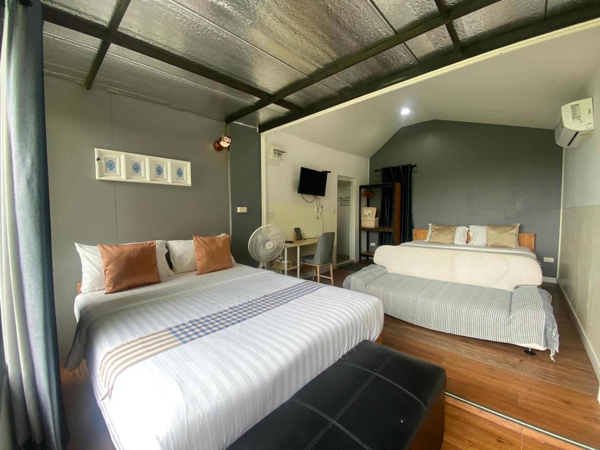 The Owl Khaokho Bed & Breakfast Khao Kho Exterior photo